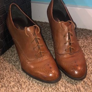 Frances Sarto lace up dress shoes
